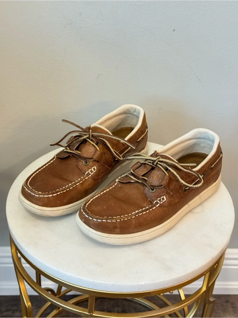 L.L. Bean Men's Tan Leather Boat Shoes with White Sole Sz 7.5